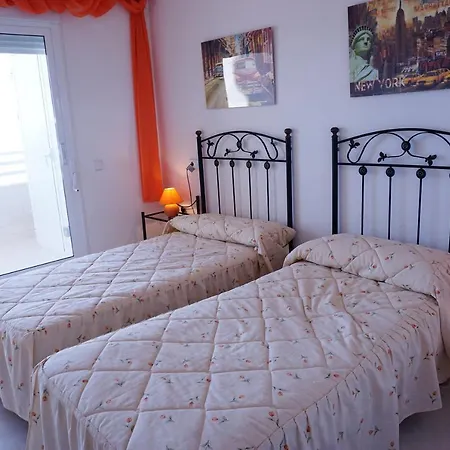 Apartment Bright In 100m² With Sea View & Pool Calp